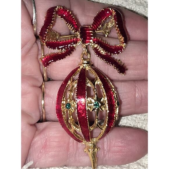 Vtg Christmas Ornament Bow Enamel Rhinestone Dangle Pin Brooch 3" Gold Tone - Picture 4 of 5